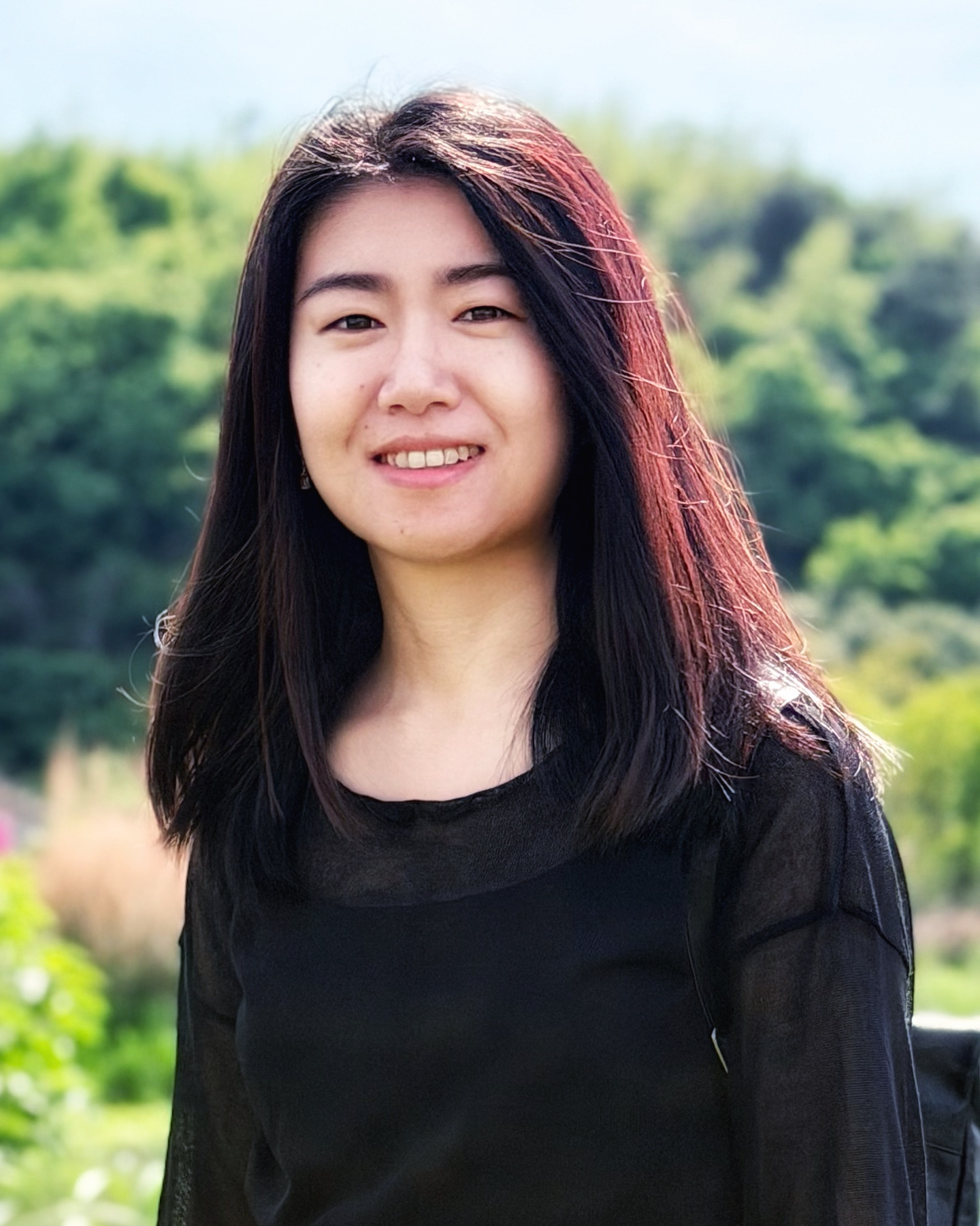 Portrait of Yu (Hannah) Hao